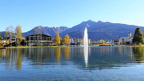 坚守工作岗位的句子