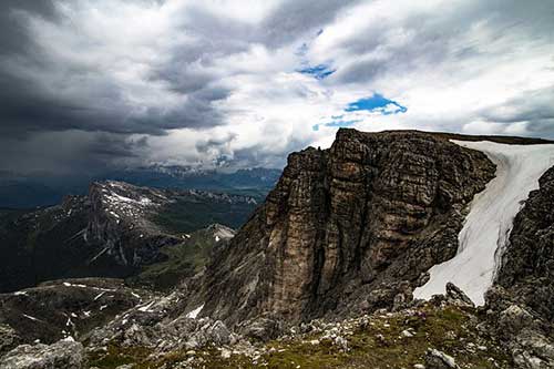 霸气又孤独的古风句子